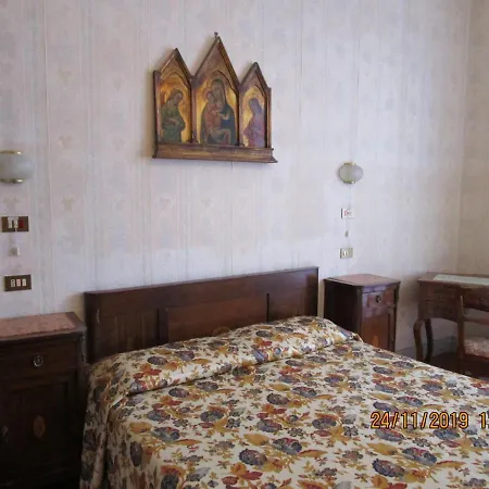 Casa S. Giuseppe Di Cluny ローマ