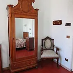 Casa S. Giuseppe Di Cluny Couette-café *
