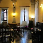 Casa S. Giuseppe Di Cluny Couette-café *