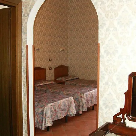 Casa S. Giuseppe Di Cluny