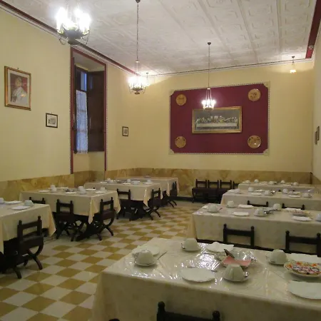 Casa S. Giuseppe Di Cluny Bed & Breakfast *