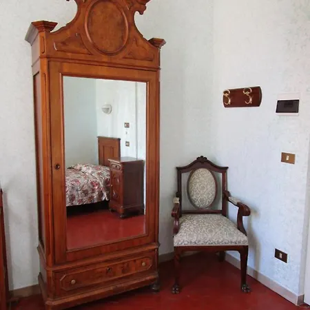 Casa S. Giuseppe Di Cluny Couette-café *