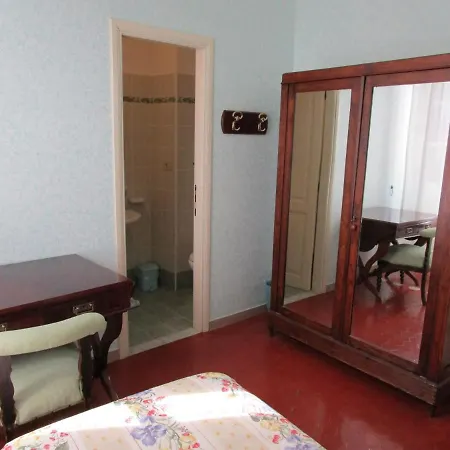 Casa S. Giuseppe Di Cluny Bed & Breakfast Rom