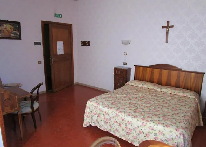 Casa S. Giuseppe Di Cluny روما