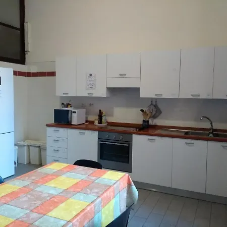Alojamento de Acomodação e Pequeno-almoço Casa S. Giuseppe Di Cluny