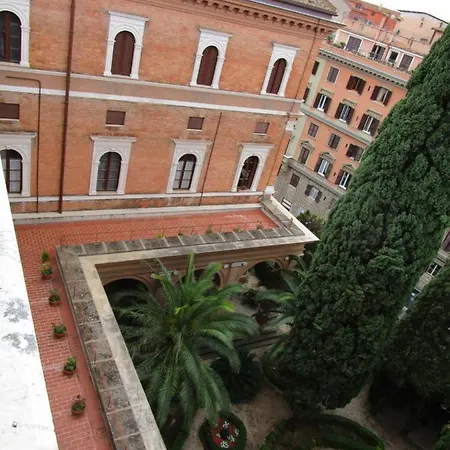 Casa S. Giuseppe Di Cluny Řím