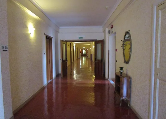 Casa S. Giuseppe Di Cluny 住宿加早餐酒店 罗马