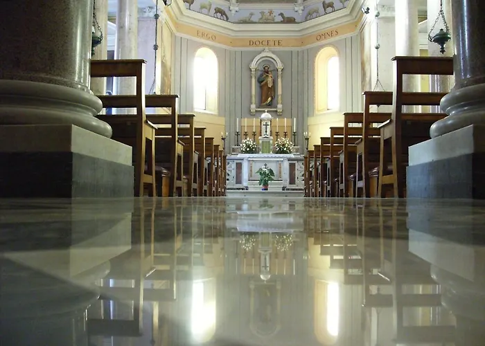 Casa S. Giuseppe Di Cluny 住宿加早餐酒店